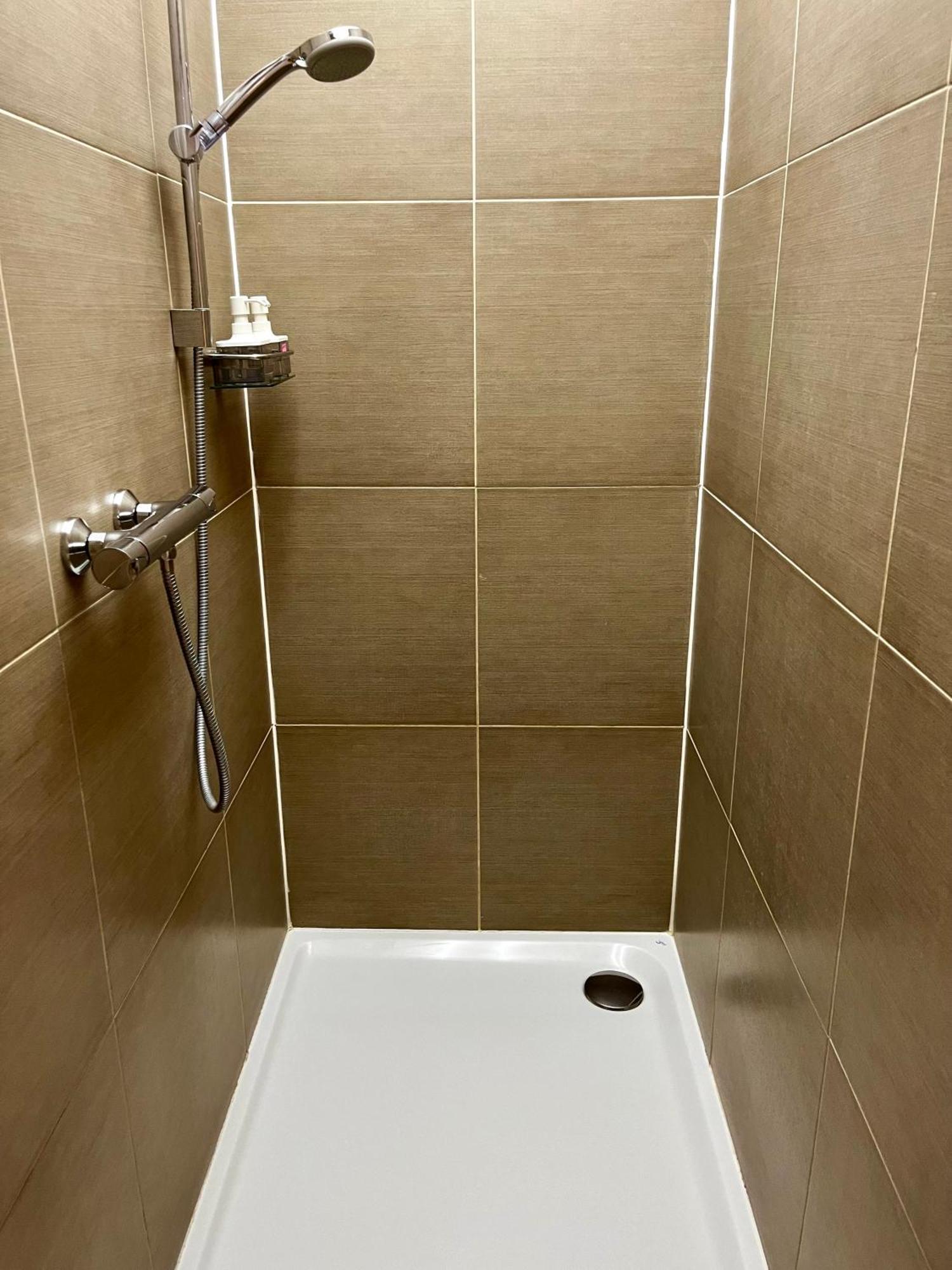 Chez Mailis Apartman Rhisnes Kültér fotó